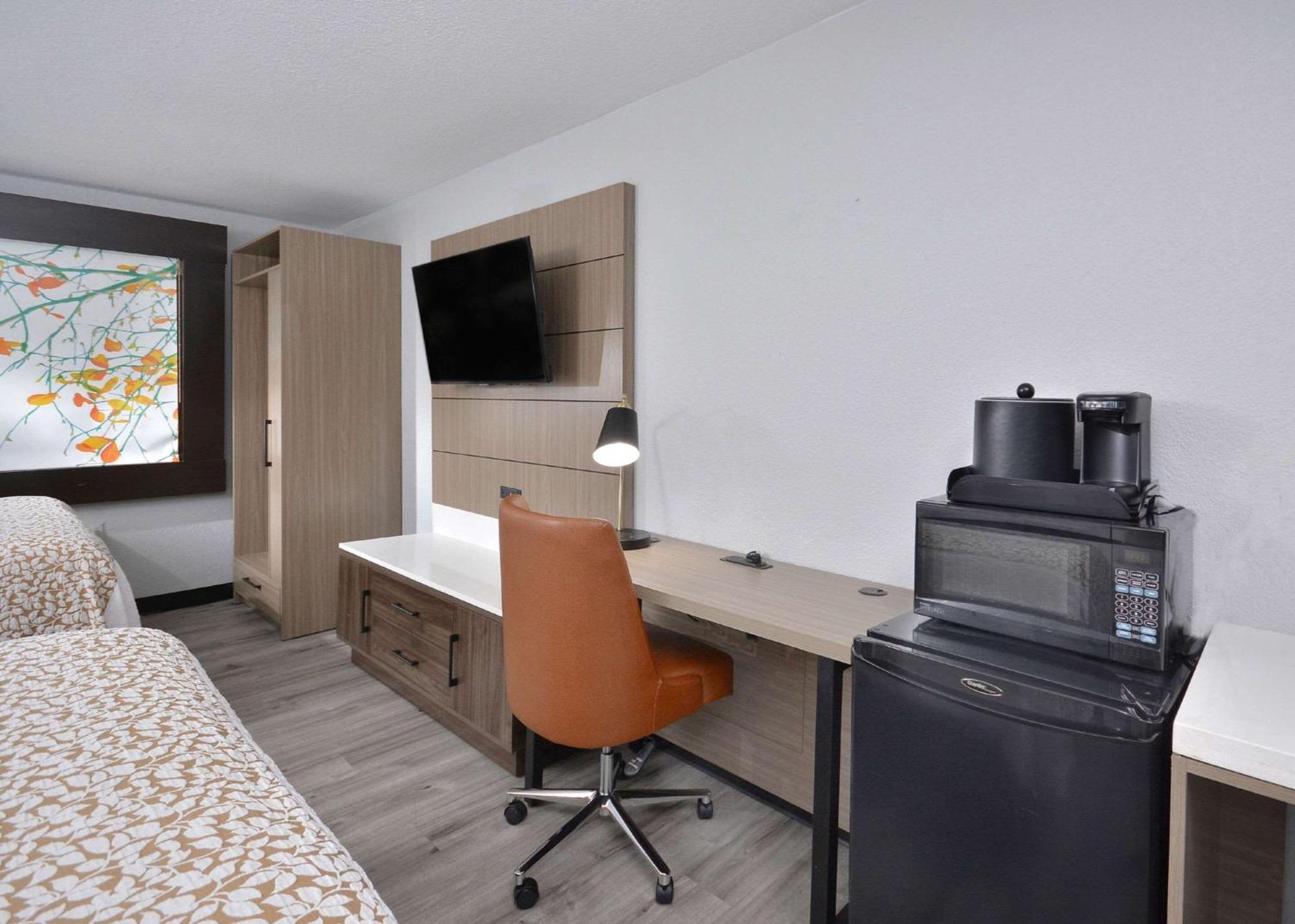Brookstone Lodge Near Biltmore Village, Ascend Hotel Collection Asheville Dış mekan fotoğraf
